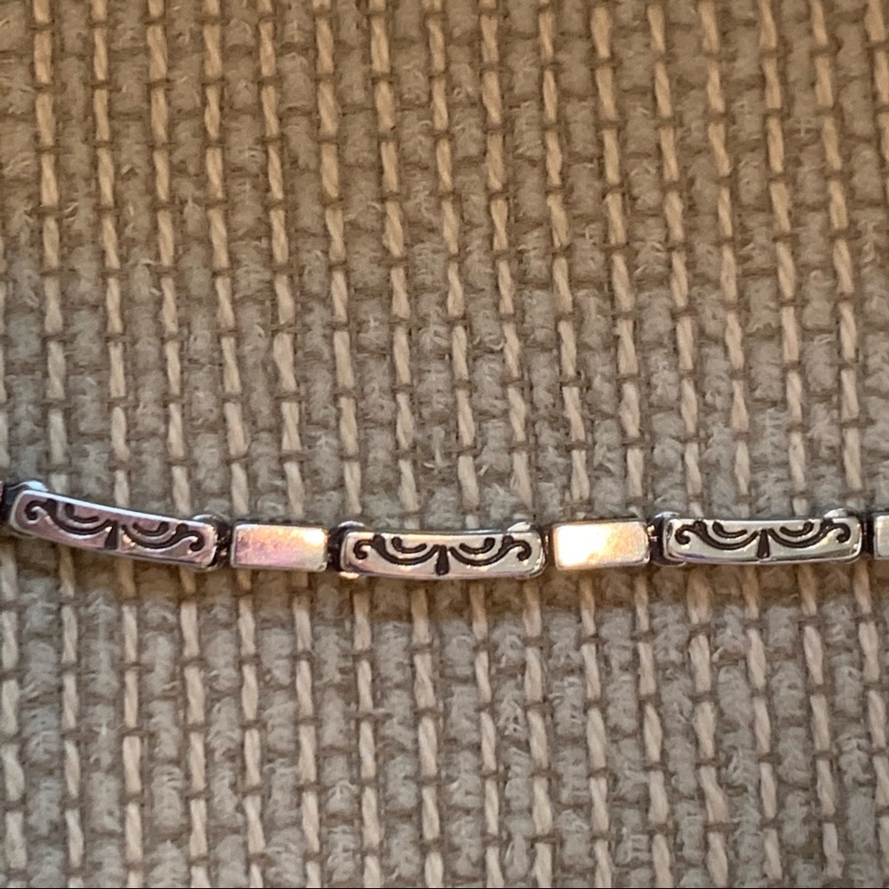 Brighton -Power of Pink ‘12 Bracelet w/heart charm - Picture 5 of 5